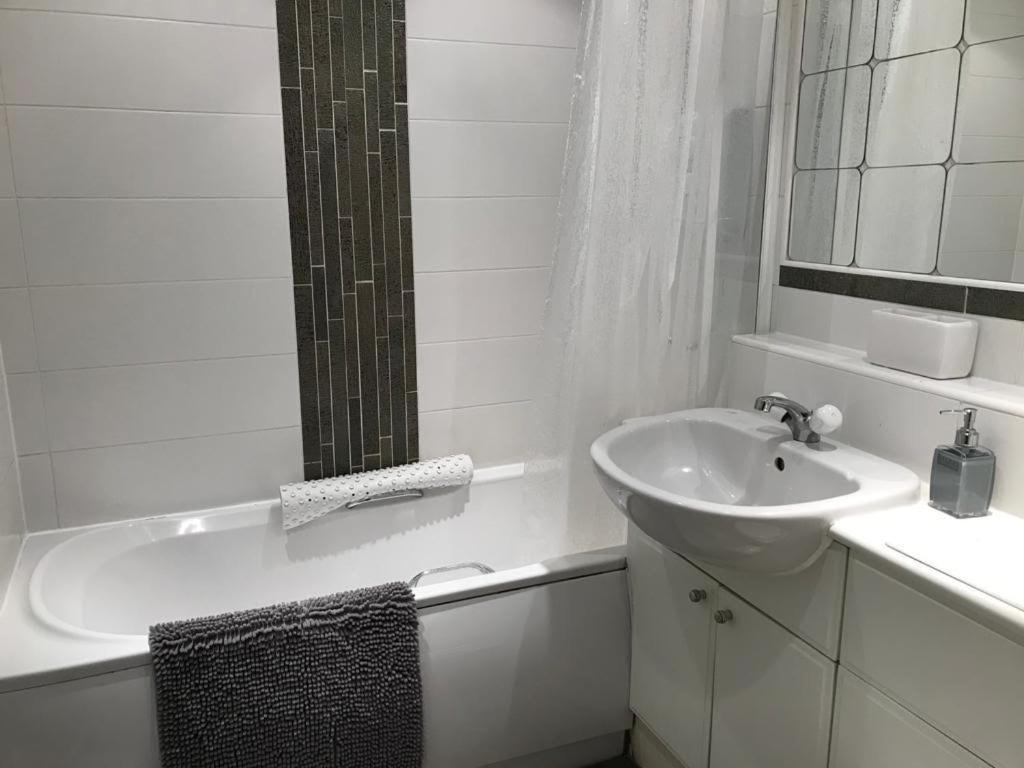 Apex Wallace St Apartment กลาสโกว์ ภายนอก รูปภาพ